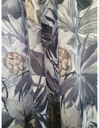 Плат за плътна завеса в тропически десен в сивата гама-3