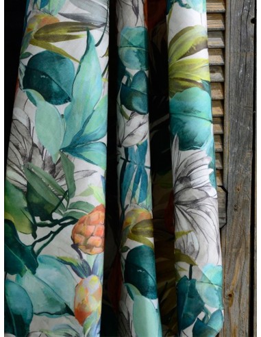 Плат за плътна завеса с тропически десен в зеленикава гама-6