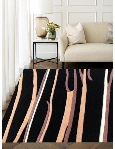 Черен плътен релефен килим с лилави и кремави линии 170x200см.-1