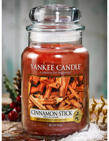 Ароматна свещ с канела Yankee Candle Cinnamon Stick-1