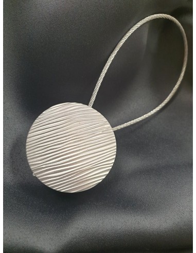 Магнити за пердета в кръгла форма с лек релеф-3