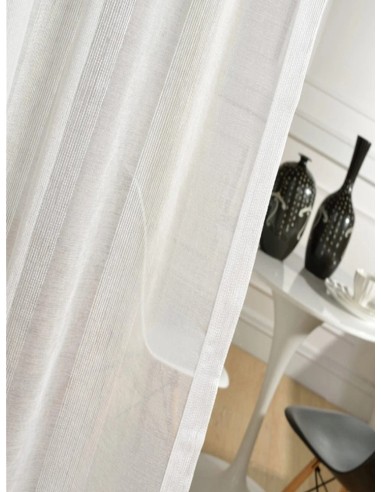 Тънко прозрачно перде с вертикални линии в бял цвят-2