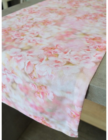 Пролетен тишлайфер за маса със светло розови цветя 40x135см.-3