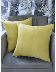 Комплект декоративни възглавници в жълто-зелен цвят-1