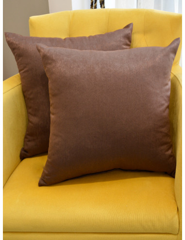 Едноцветни декоративни възглавници в шоколадов цвят-1