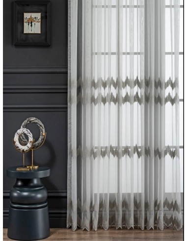 Перде с повтаряща се бродерия зигзаг в светло сив цвят-2