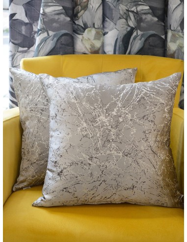 Комплект декоративни възглавници с шарка-2