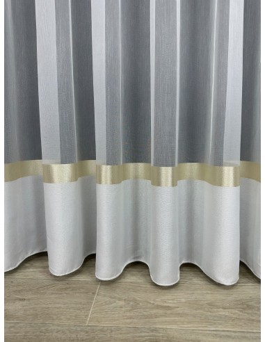 Плат с бордюр и хоризонтална ивица в златист цвят-2