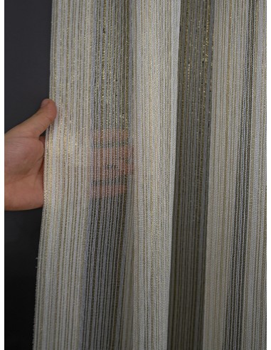 Текстил със златисти нишки и блясък