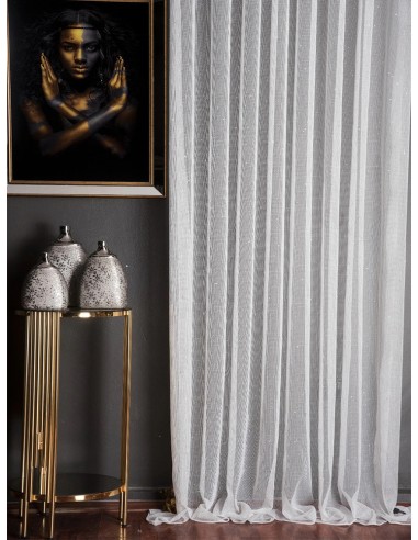 Бяла мрежа с пайети