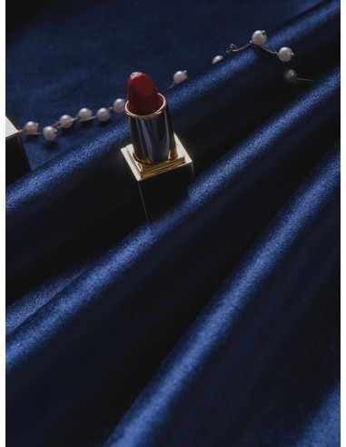 Плюш за завеси в кралско синьо