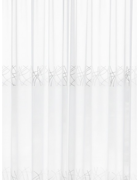 Елегантно тънко перде с ефектна бродерия в бял цвят