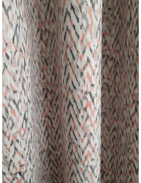 Текстил със съдържание на памук в червен и тъмно сив цвят