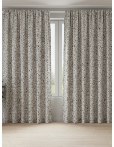 Памучен плат с артистична текстура и пастелни акценти