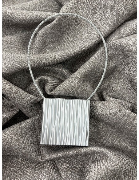 Релефен магнит в матов сив цвят