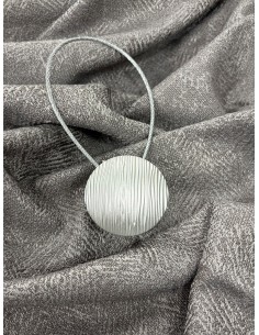 Магнит за перде в матов светло сив цвят