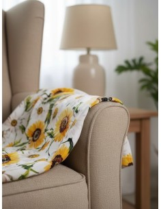 Бял плат за завеса с принт на слънчогледи